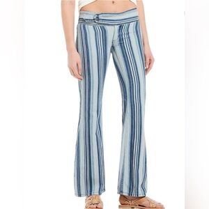 We The Free Indigo Haze Jeans Bell Bottom Flare Striped Belted Boho Hippie 26